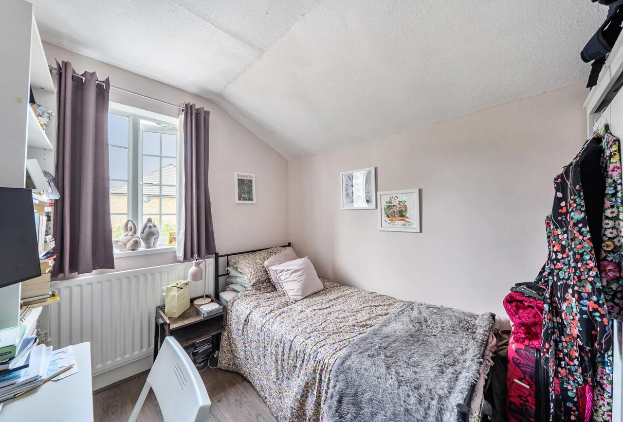 Wood Street, Mitcham, CR4 4JT, photo 17