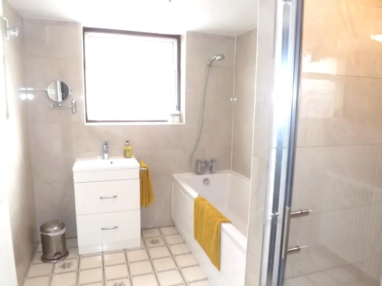 Dorset Drive, Edgware, HA8, photo 17