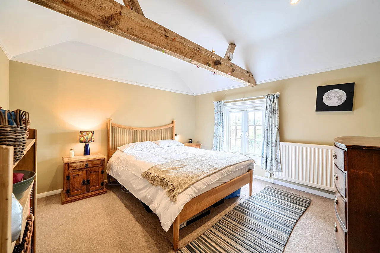 Nettlebeds Lane, Alresford, SO24, photo 10
