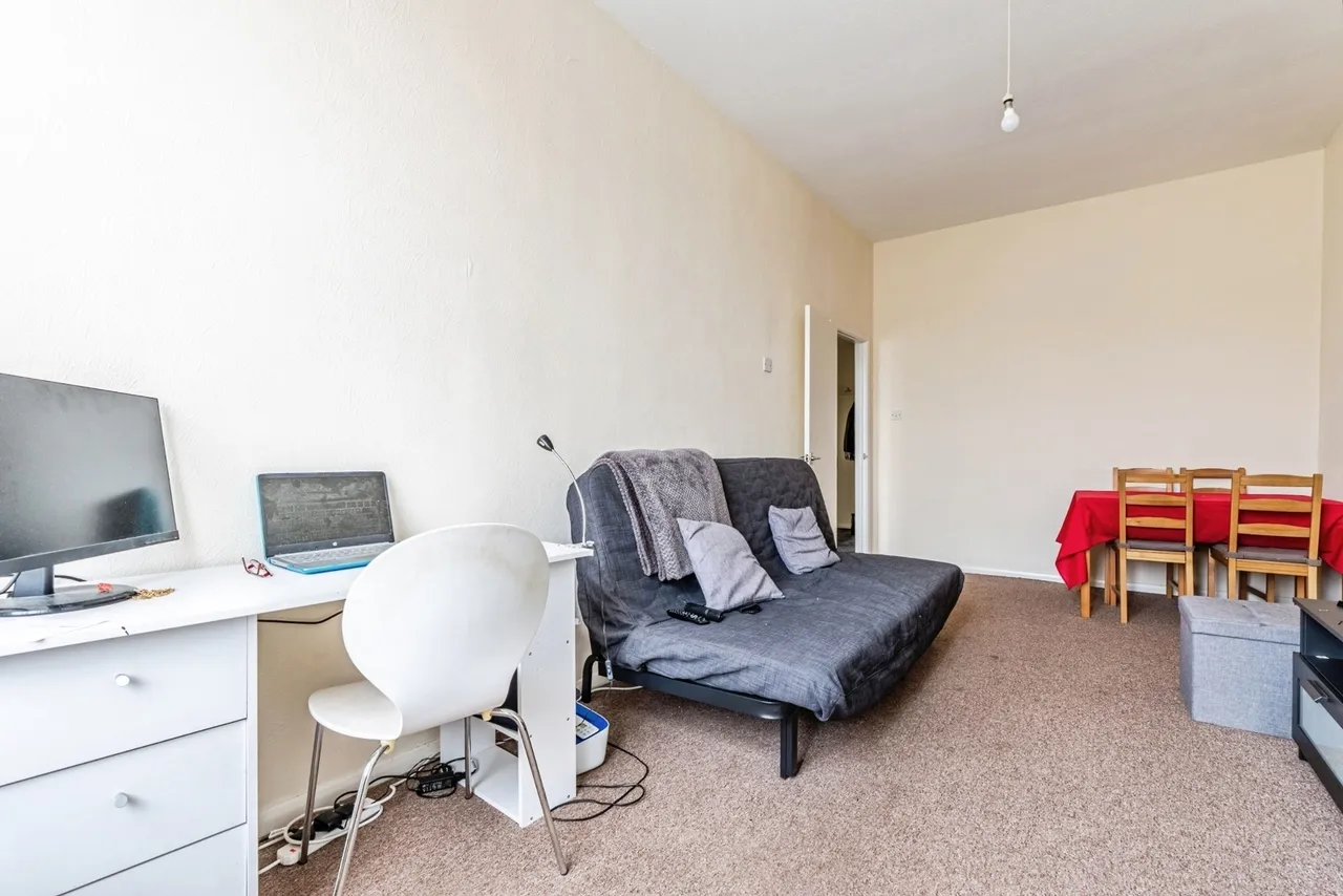 Long Brackland, Bury St. Edmunds, Suffolk, IP33, photo 7
