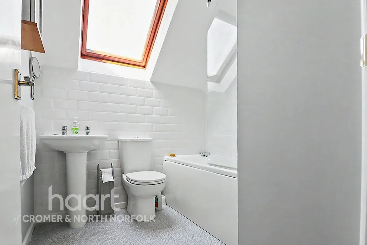 Cromer Road, Sheringham, NR26, photo 13