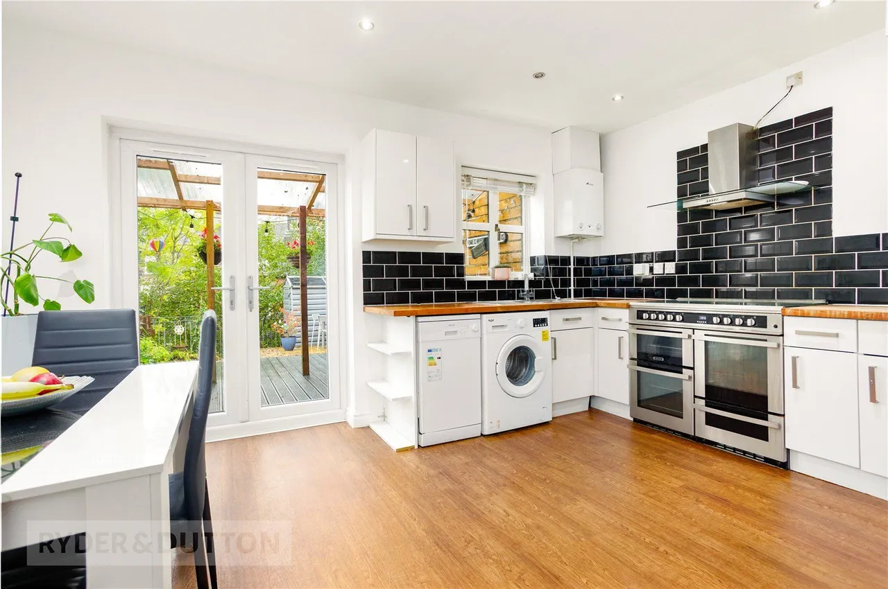 Tame Valley Close, Mossley, OL5, photo 6
