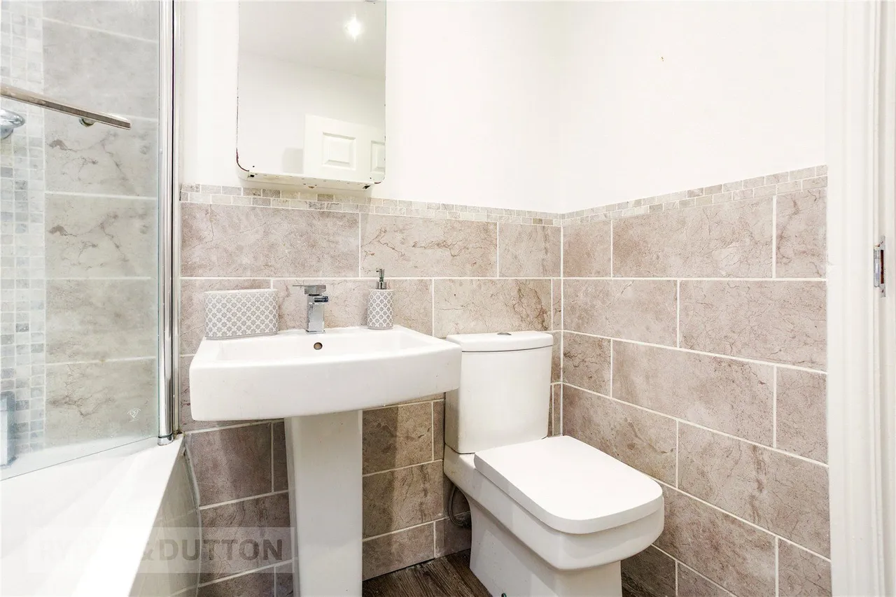 Tame Valley Close, Mossley, OL5, photo 16