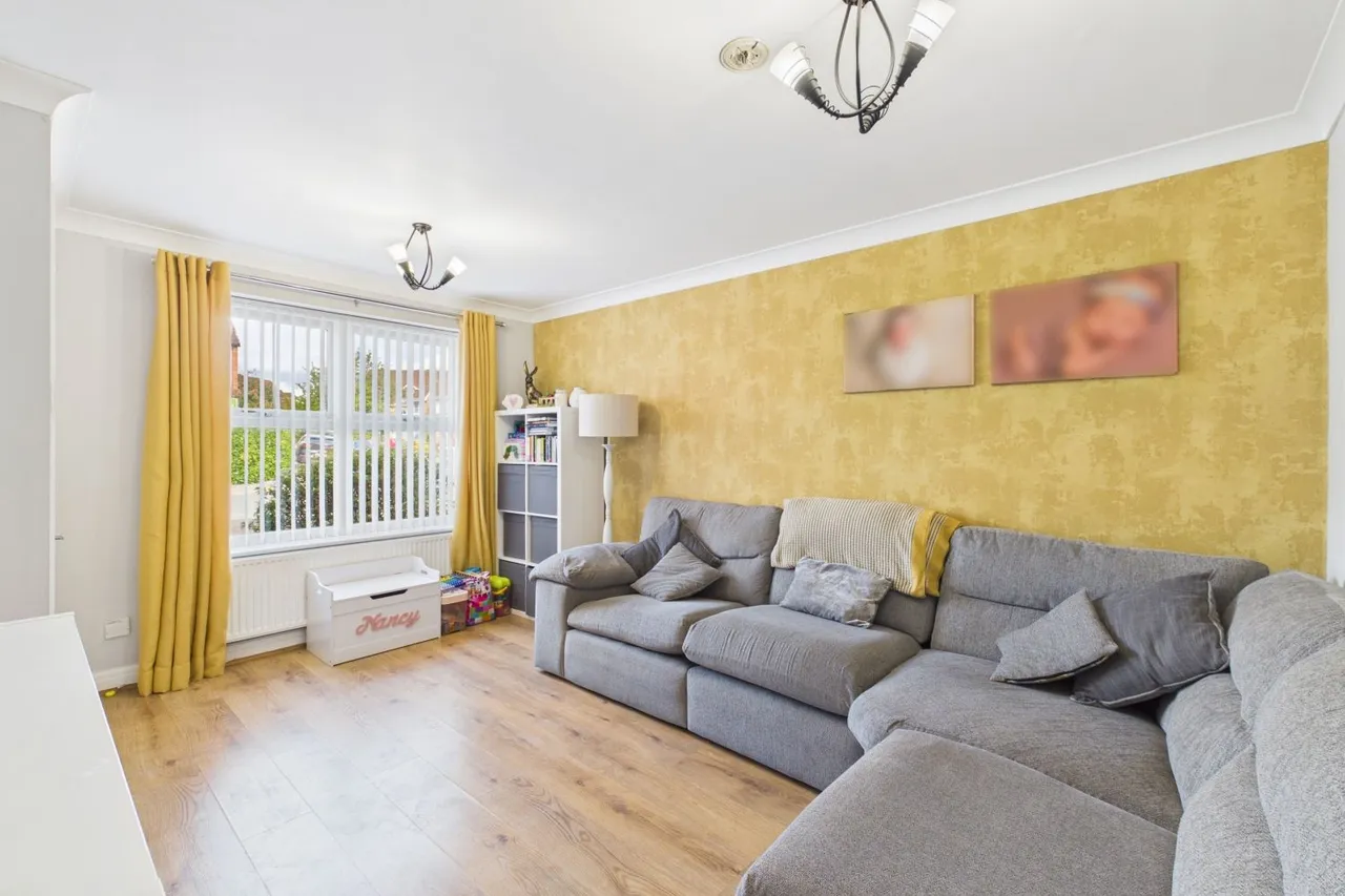 Marten Close, York, YO30, photo 2
