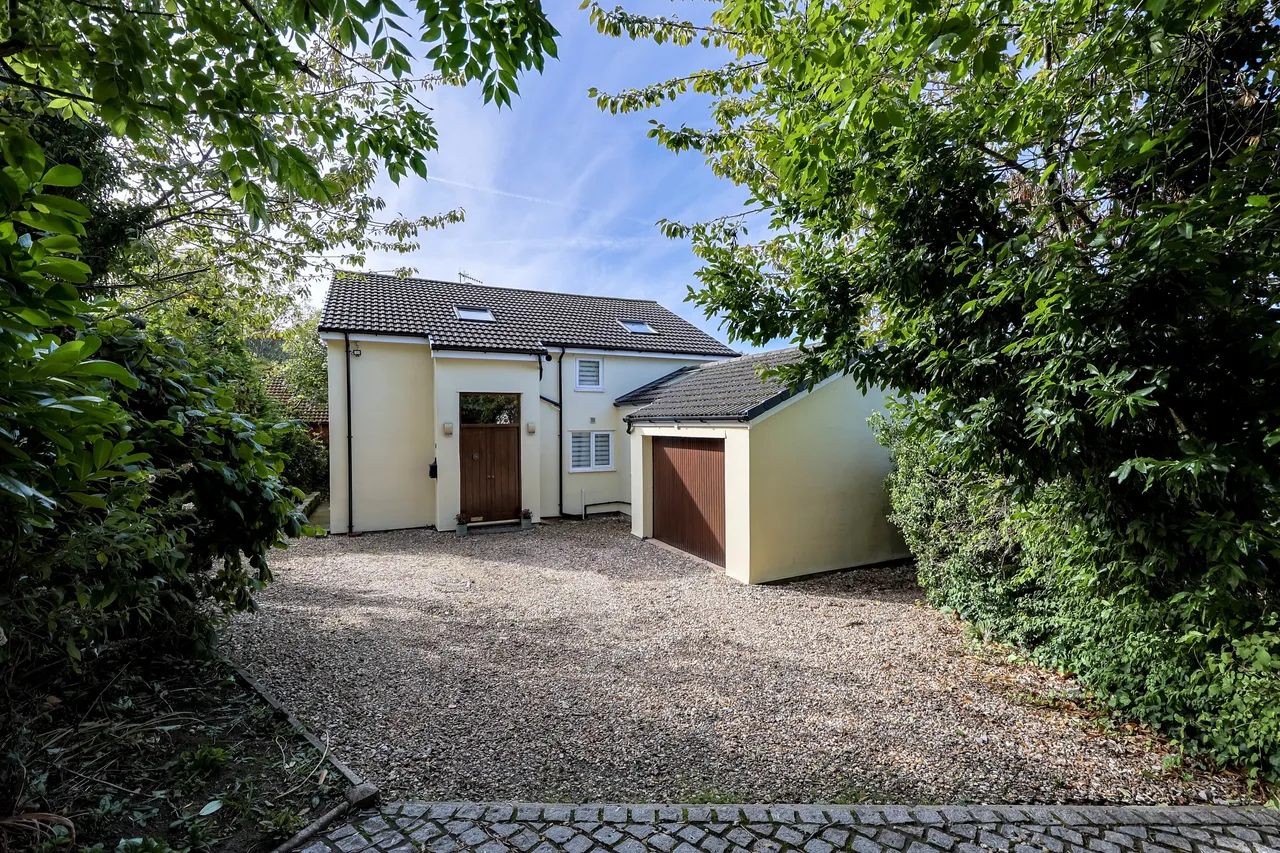 4 bed house for sale, Chorley Road, Hilldale