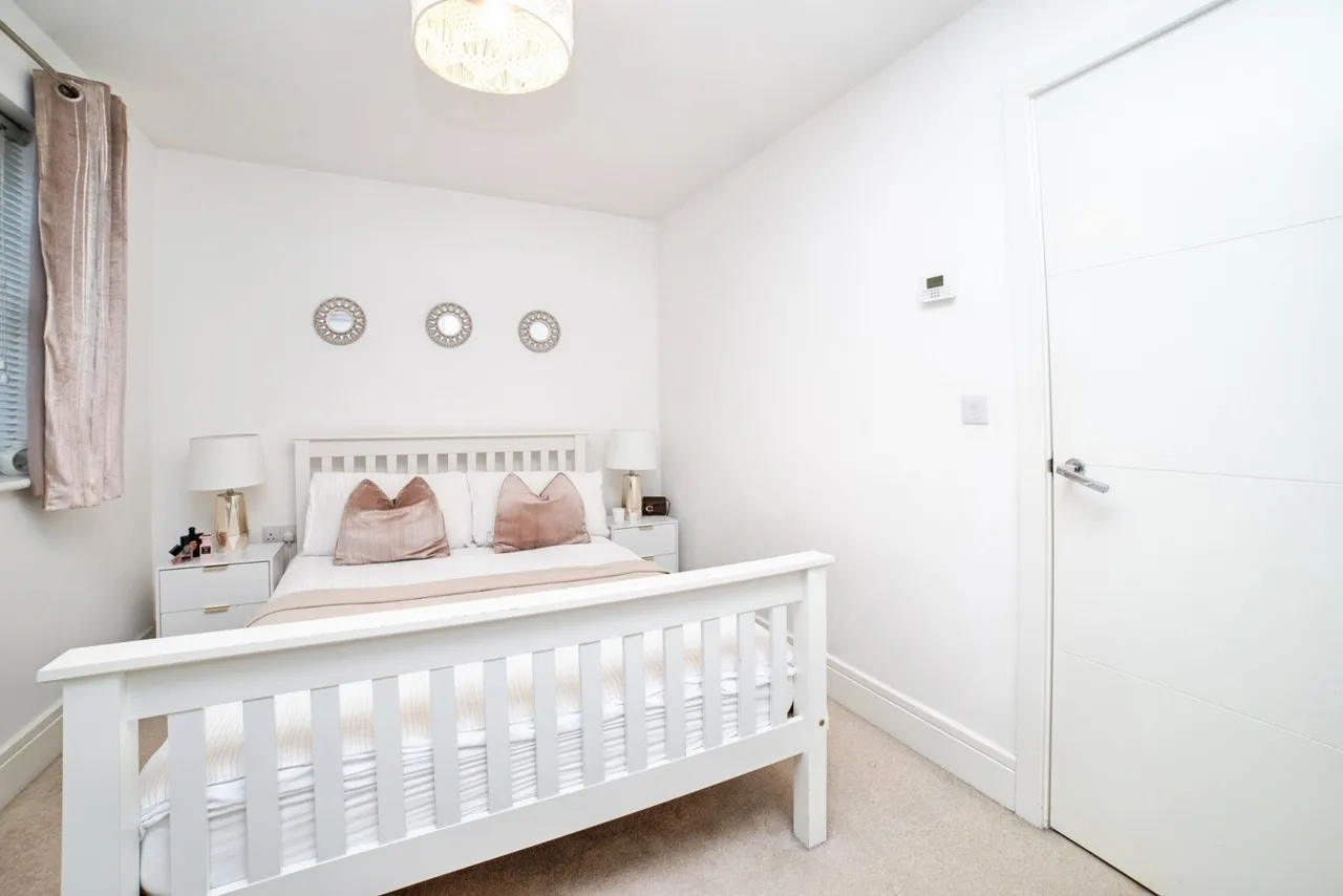Parkland View, Huthwaite, Sutton-in-Ashfield, Nottinghamshire, NG17, photo 8