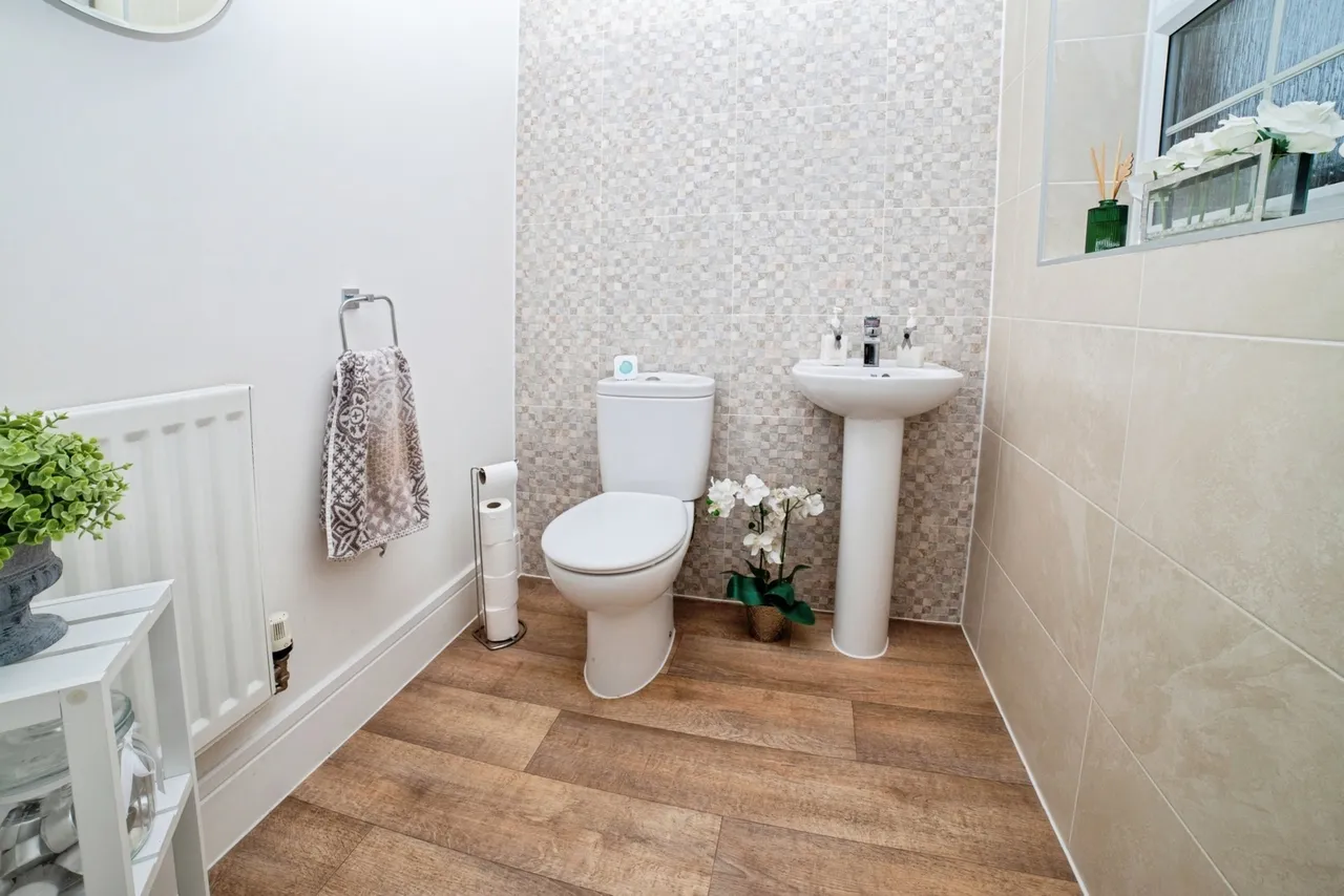 Parkland View, Huthwaite, Sutton-in-Ashfield, Nottinghamshire, NG17, photo 7