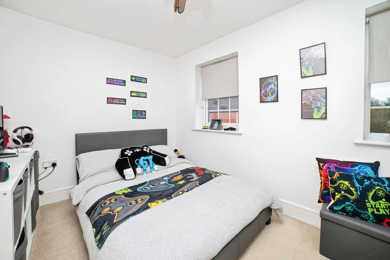 Parkland View, Huthwaite, Sutton-in-Ashfield, Nottinghamshire, NG17, photo 12