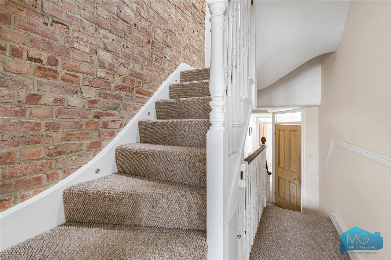 Park Hall Road, East Finchley, N2, photo 10