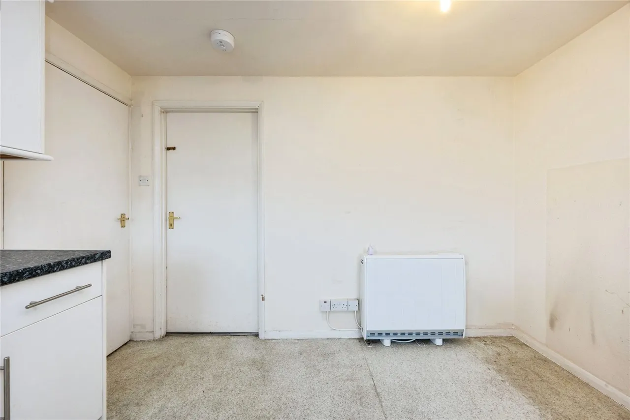 Harrowden Road, Luton, Bedfordshire, LU2, photo 5