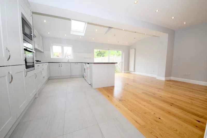 Elm Park Road, Winchmore Hill N21, photo 2