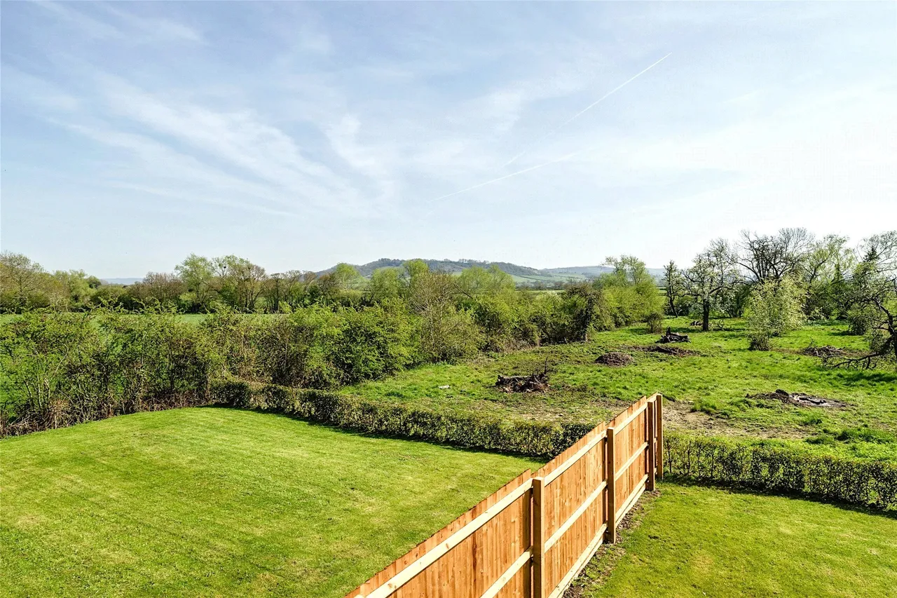 Open House At Queens Head Close, Gloucestershire, Aston Cross, GL20 8FJ, photo 10