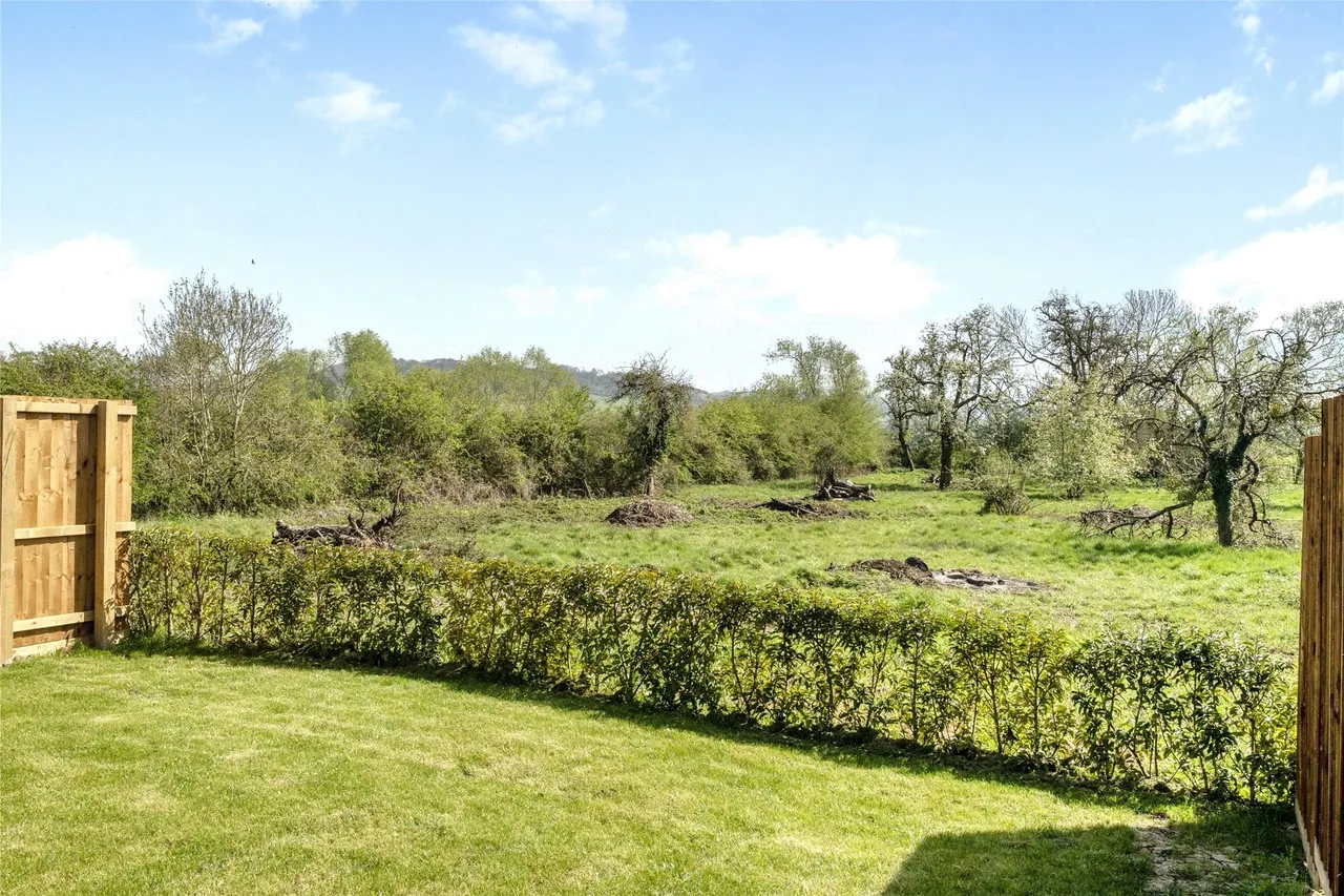 Open House At Queens Head Close, Gloucestershire, Aston Cross, GL20 8FJ, photo 9