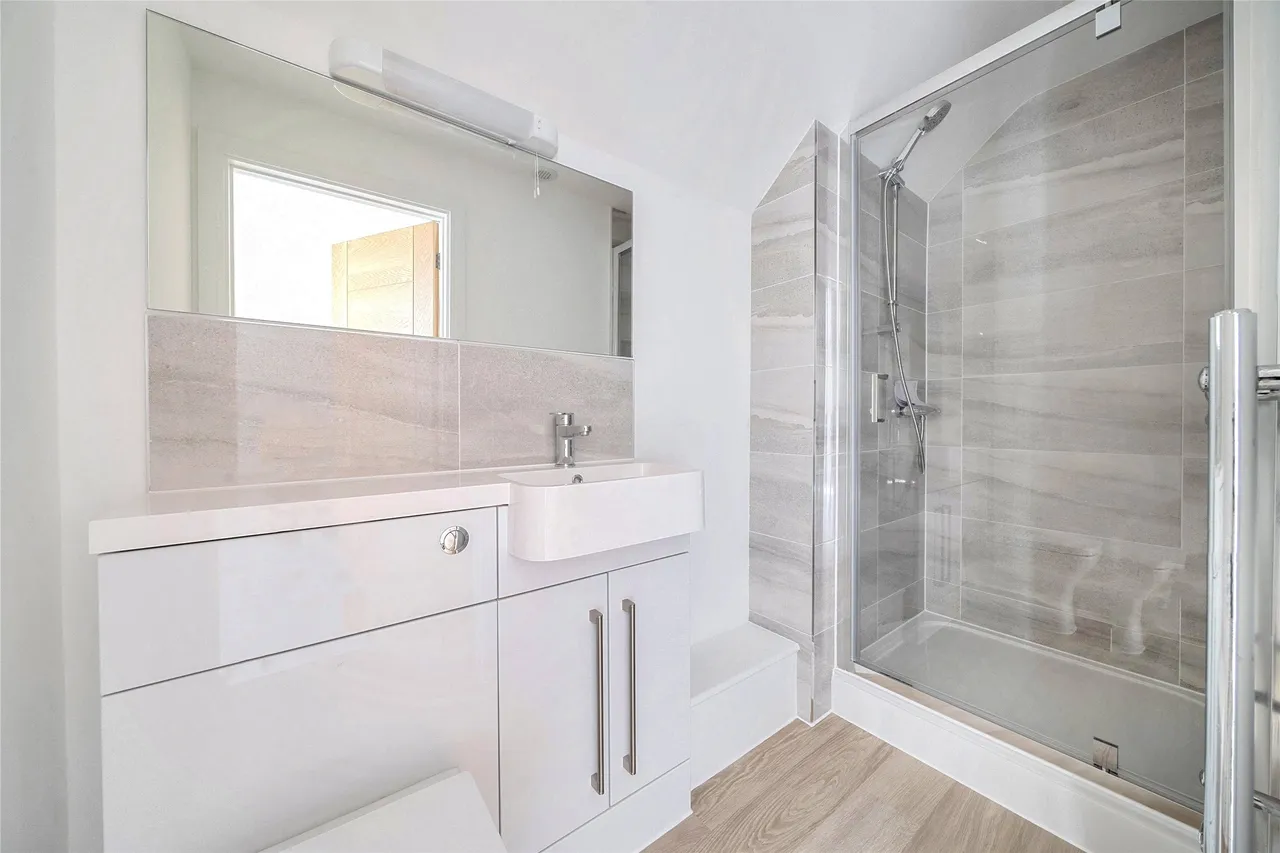 Open House At Queens Head Close, Gloucestershire, Aston Cross, GL20 8FJ, photo 15