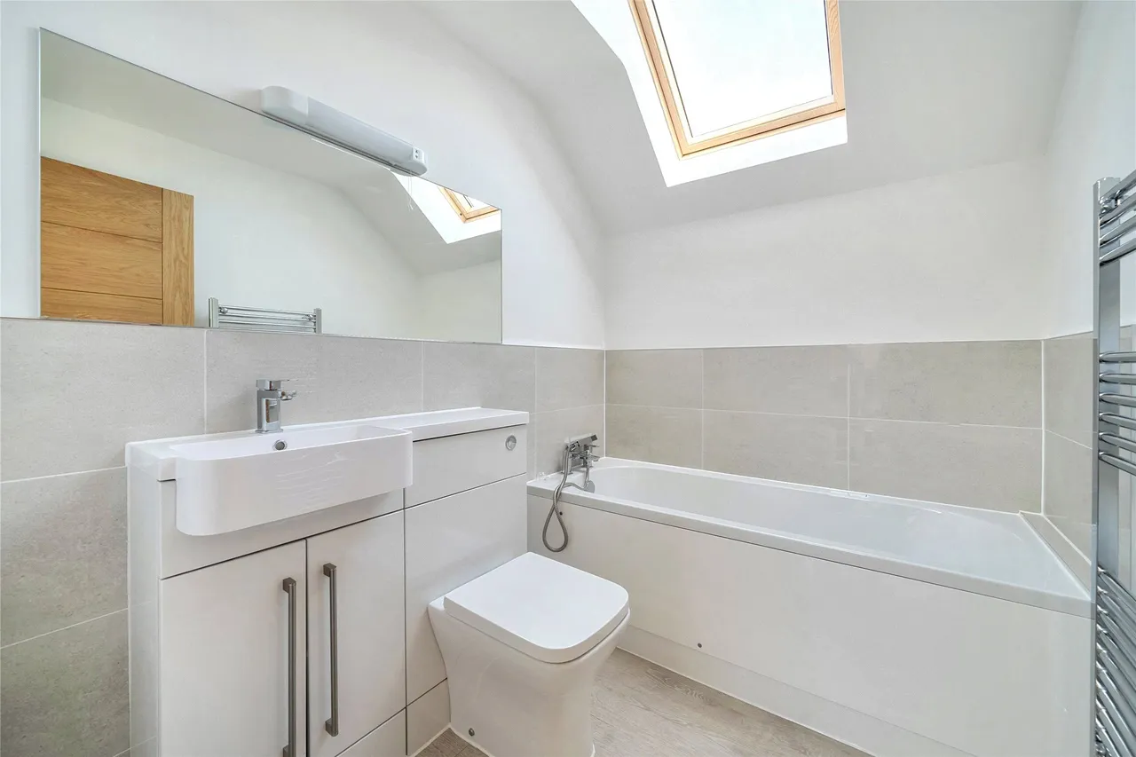 Open House At Queens Head Close, Gloucestershire, Aston Cross, GL20 8FJ, photo 19