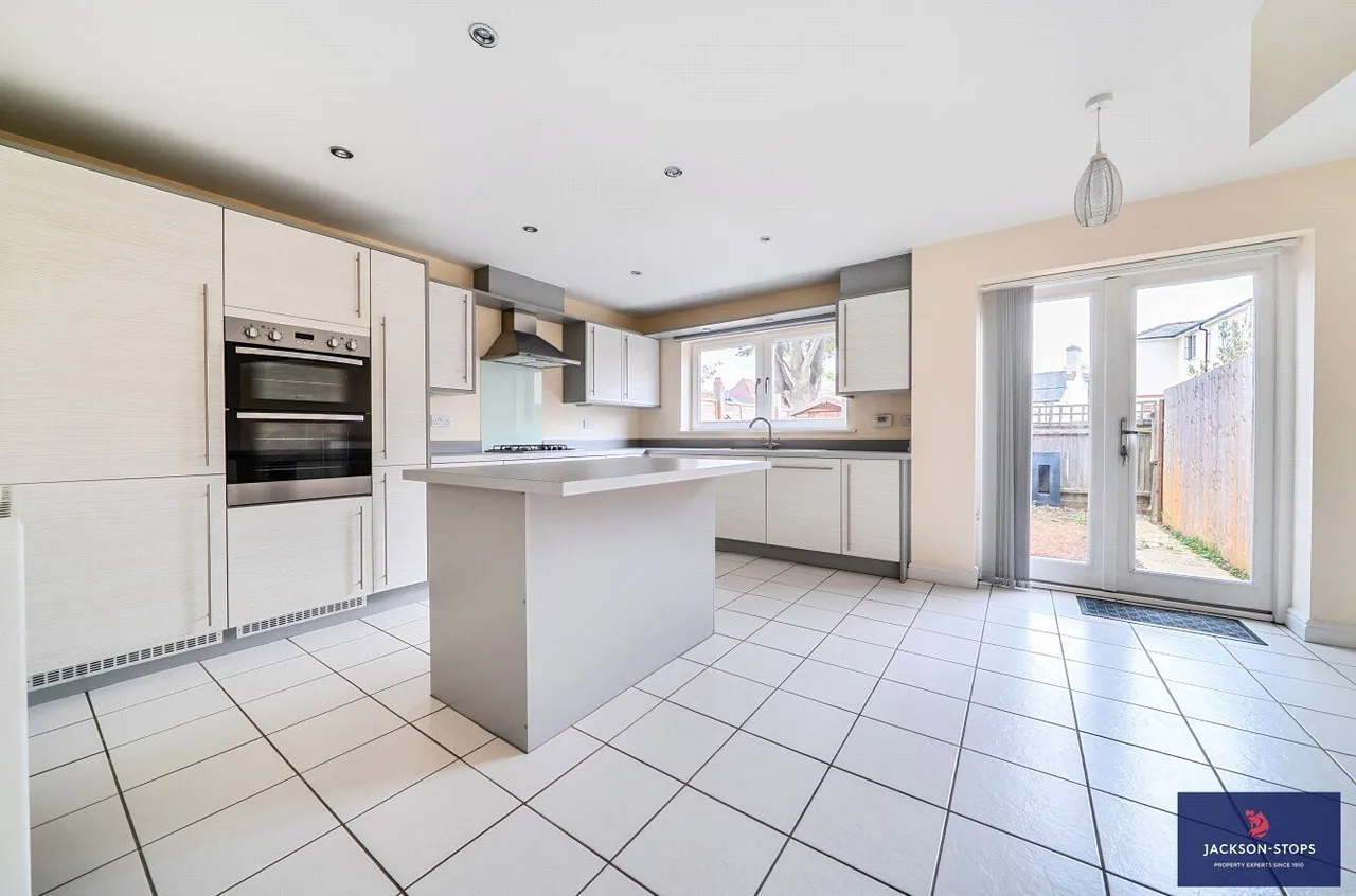 Abernant Drive, Newmarket, CB8, photo 2