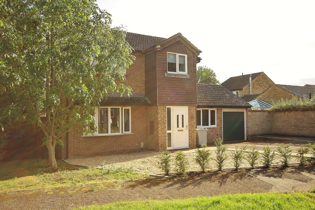 Thorney Leys, Witney, photo 15