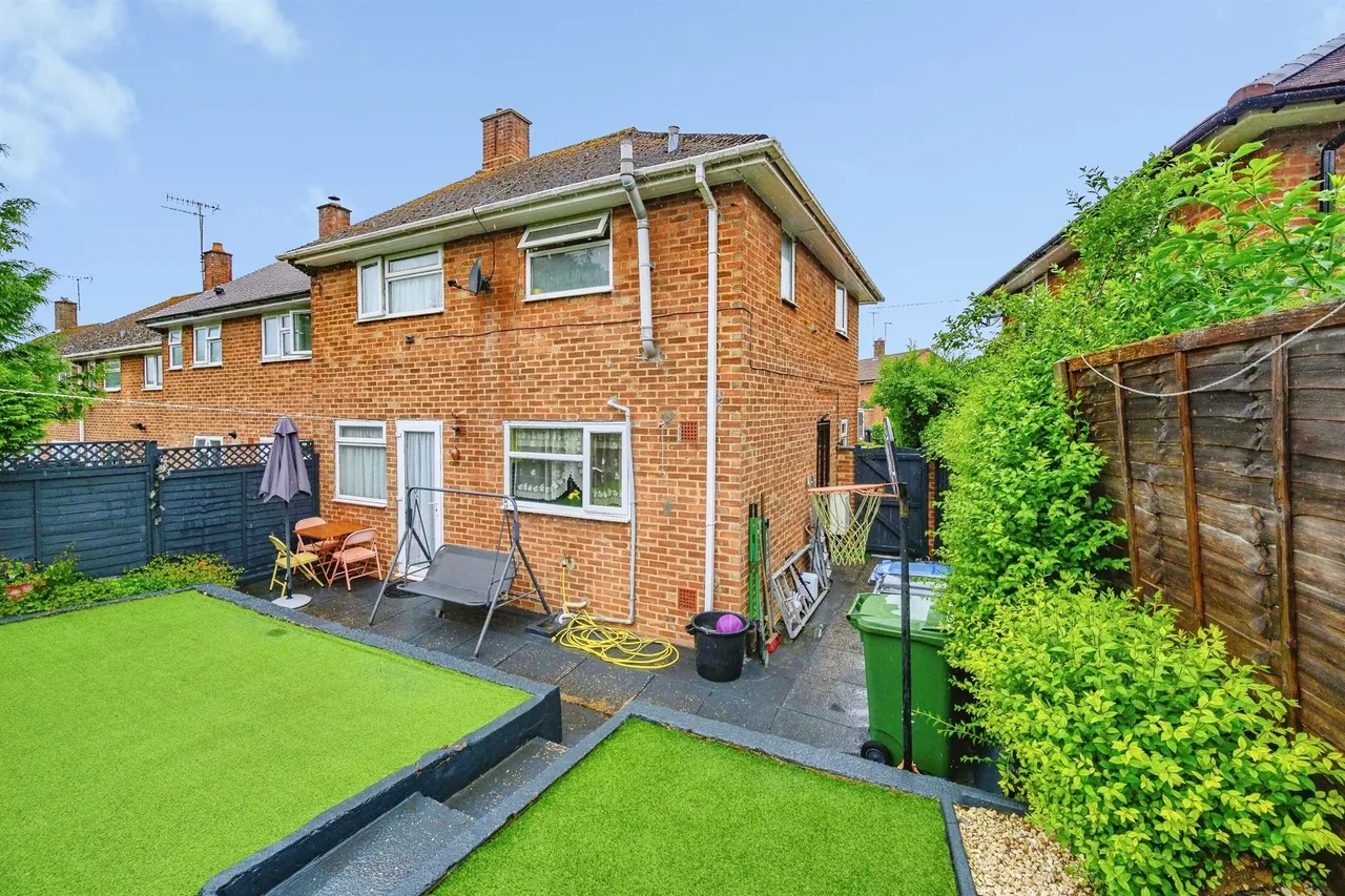 Northridge Way, Hemel Hempstead, photo 12