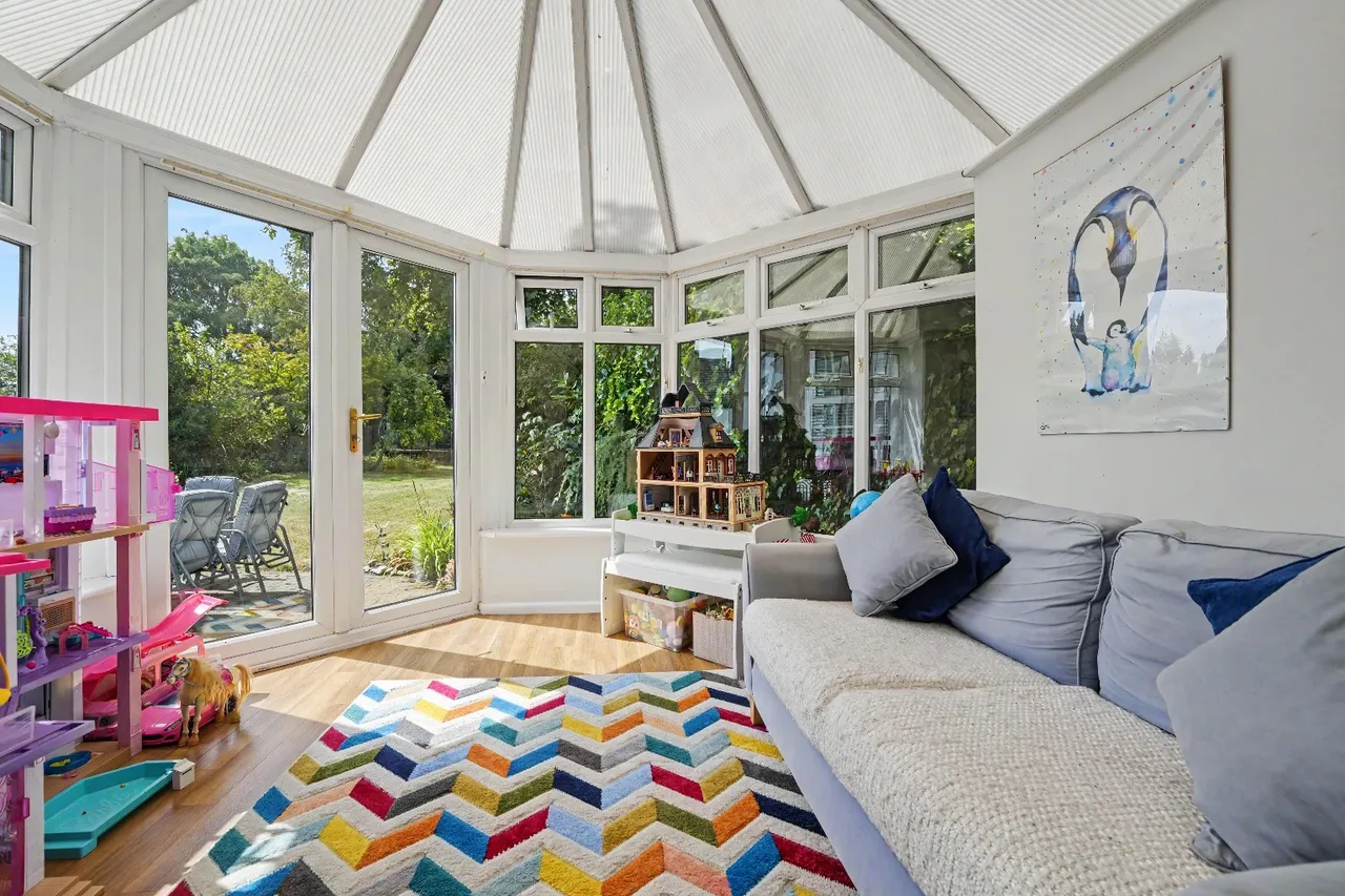 Meadow Green, Welwyn Garden City, AL8, photo 9