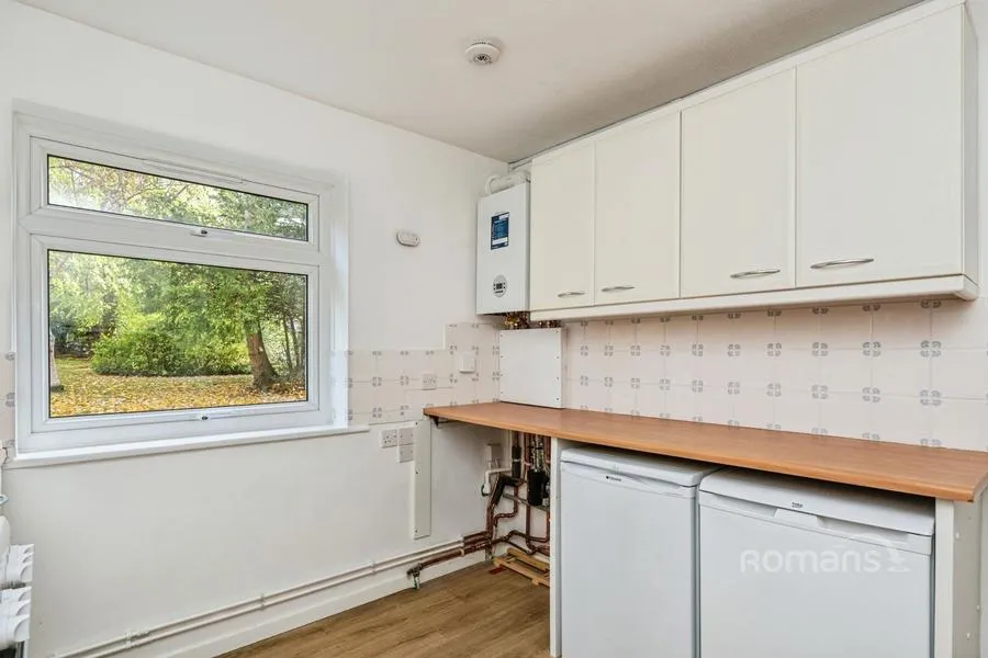 The Cloisters, Frimley, GU16, photo 10