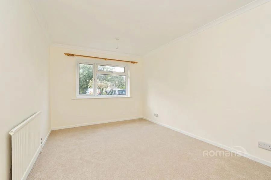 The Cloisters, Frimley, GU16, photo 8
