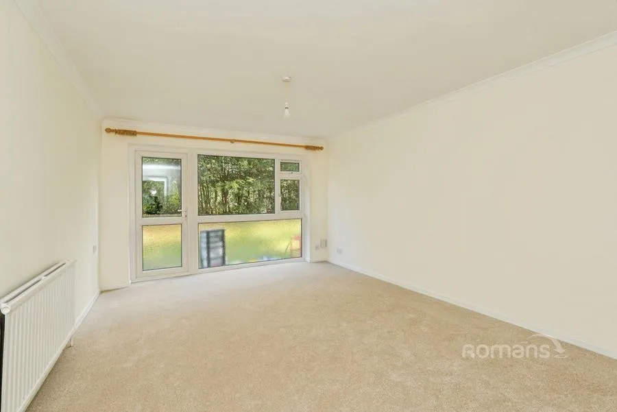 The Cloisters, Frimley, GU16, photo 6