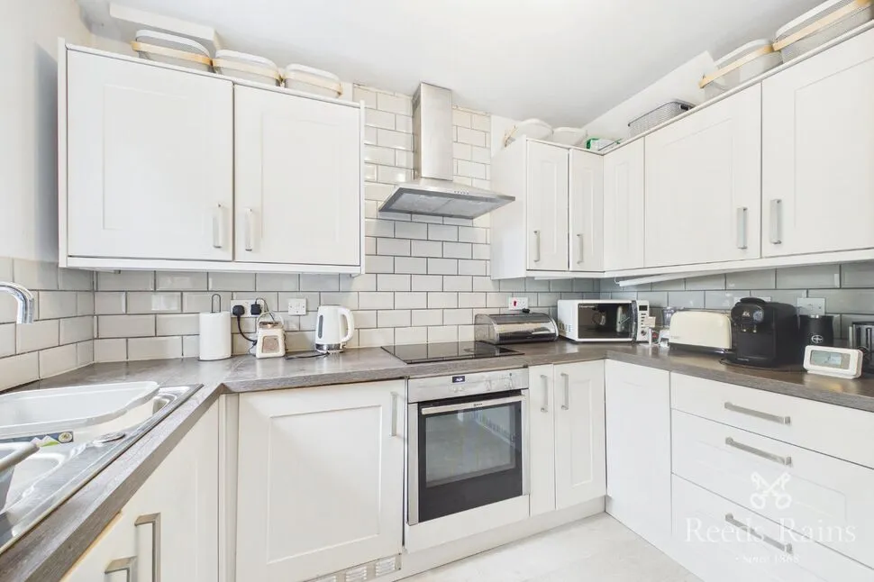 Rochester Drive, Burnley, BB10, photo 8