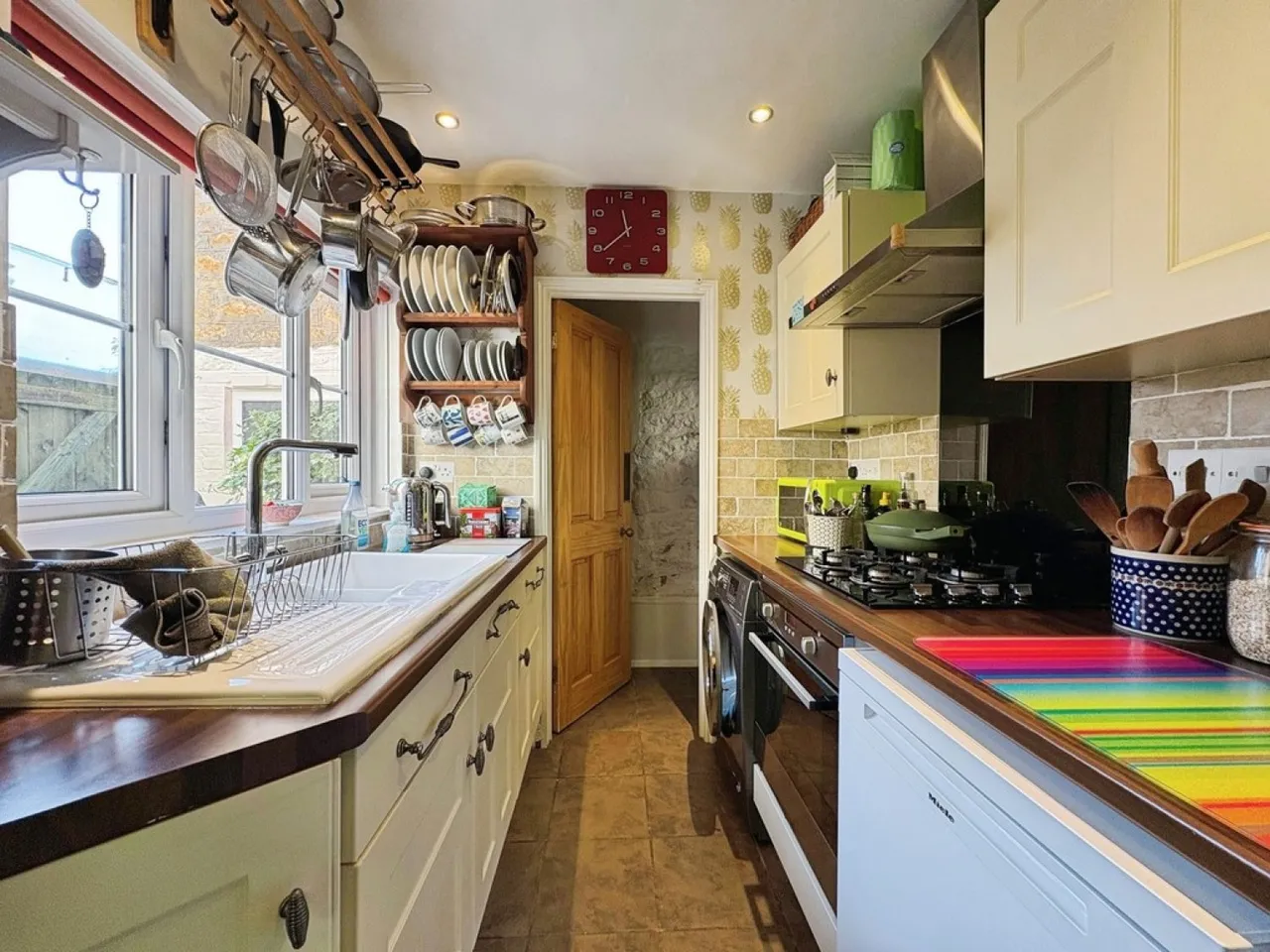 Goulds Brook Terrace, Crewkerne, photo 2