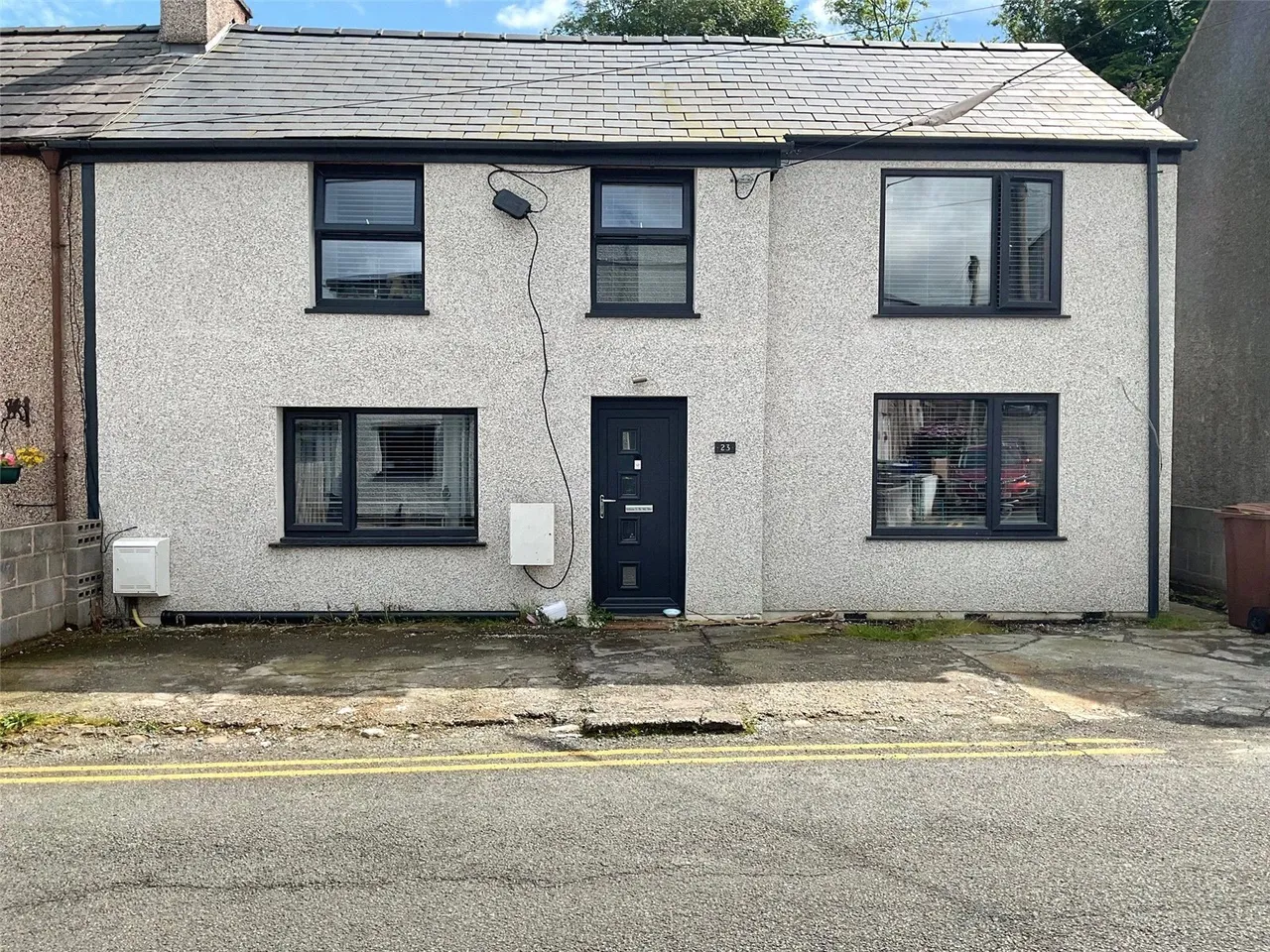 4 bed house for sale, Goodman Street, Caernarfon, LL55