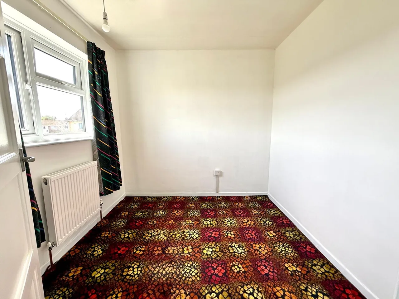 Walsingham Road, Swindon, Wiltshire, SN3 3AL, photo 9