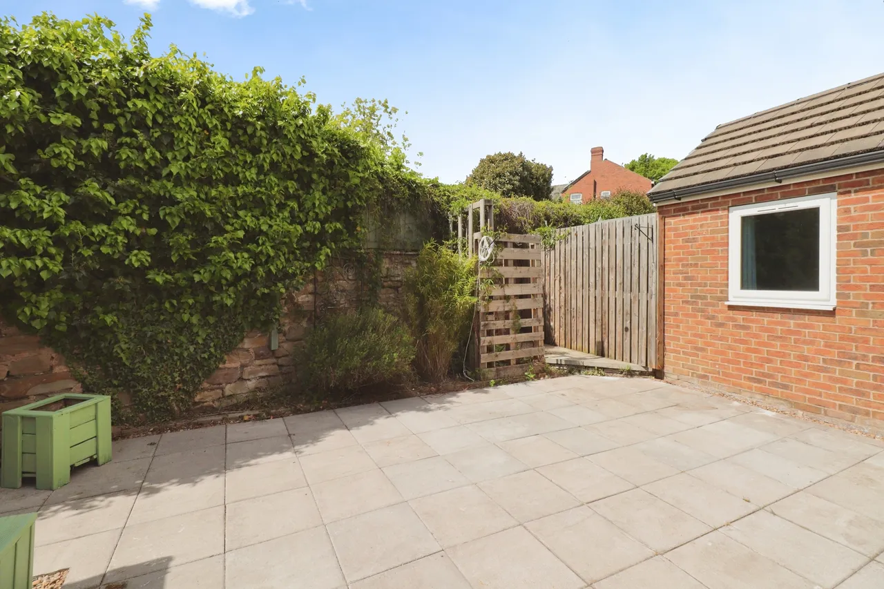 Richards Way, Rotherham, S62, photo 13