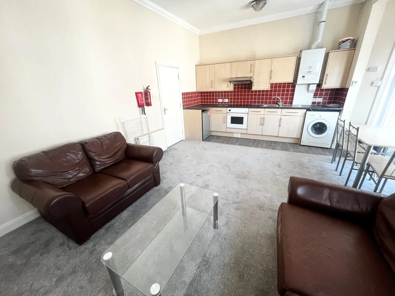 2 bed flat to rent, Lansdowne Road, Bournemouth, BH1