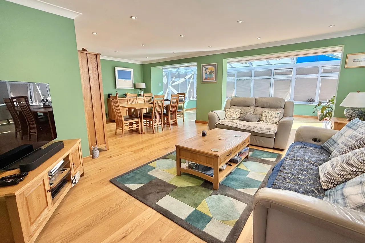 Shelley Close, Ashley Heath, BH24, photo 7