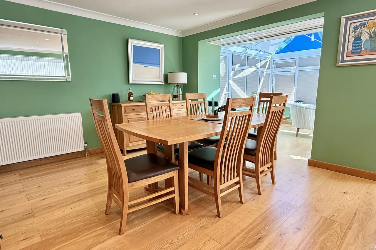 Shelley Close, Ashley Heath, BH24, photo 12