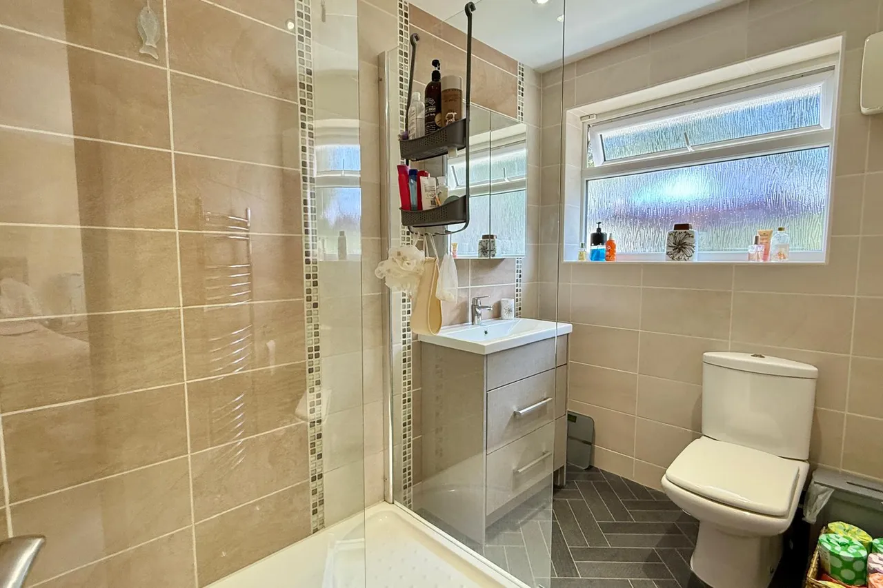 Shelley Close, Ashley Heath, BH24, photo 17