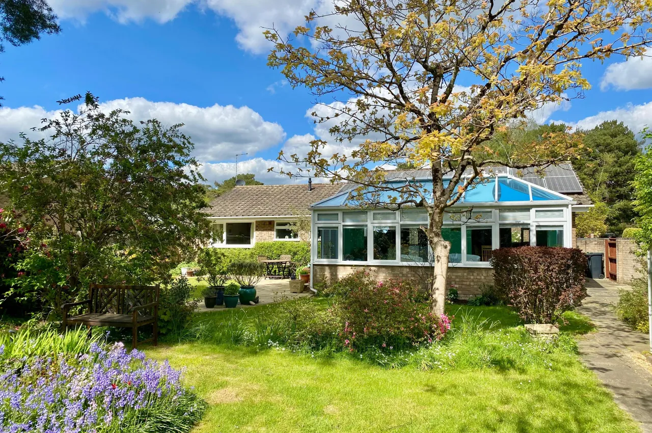 Shelley Close, Ashley Heath, BH24, photo 3