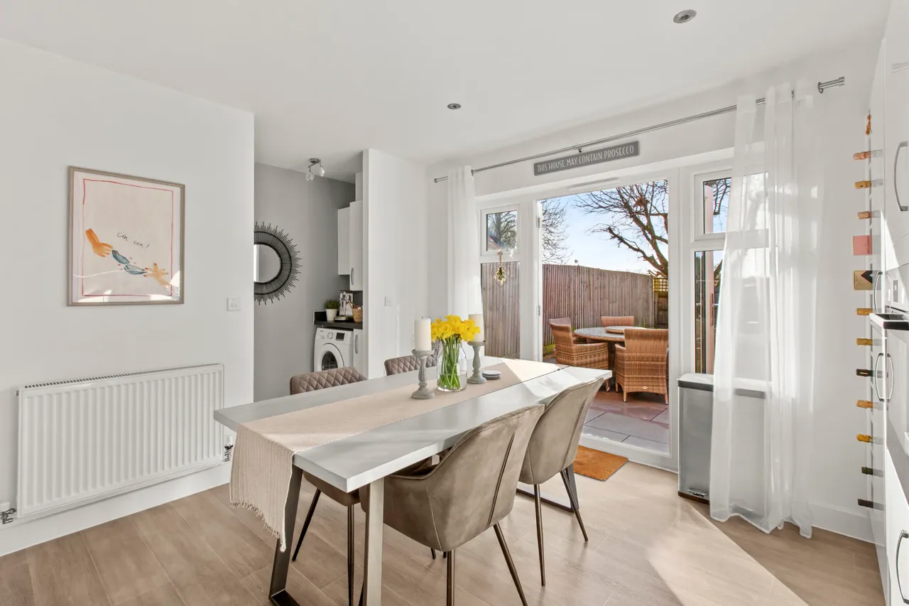 Lennon Way, Aylesbury, HP21, photo 5