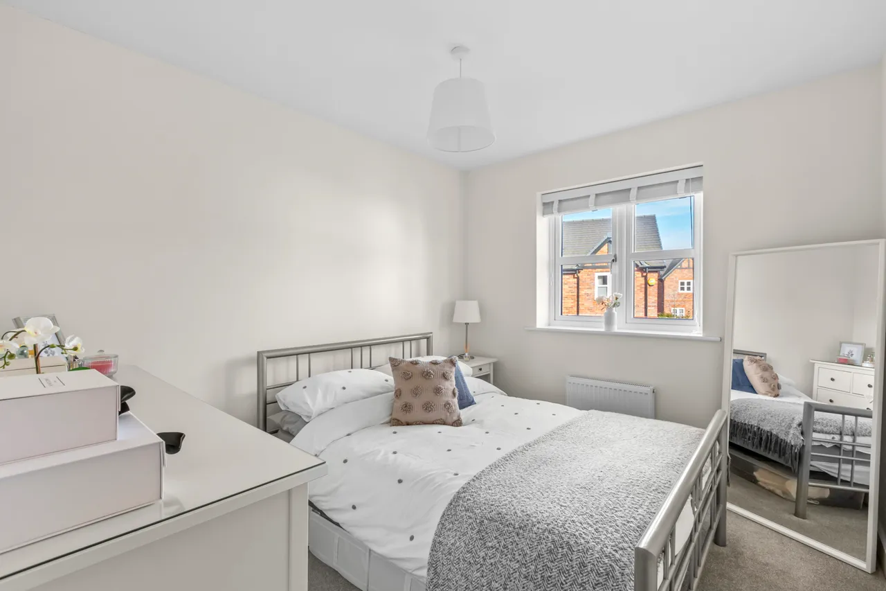 Lennon Way, Aylesbury, HP21, photo 8