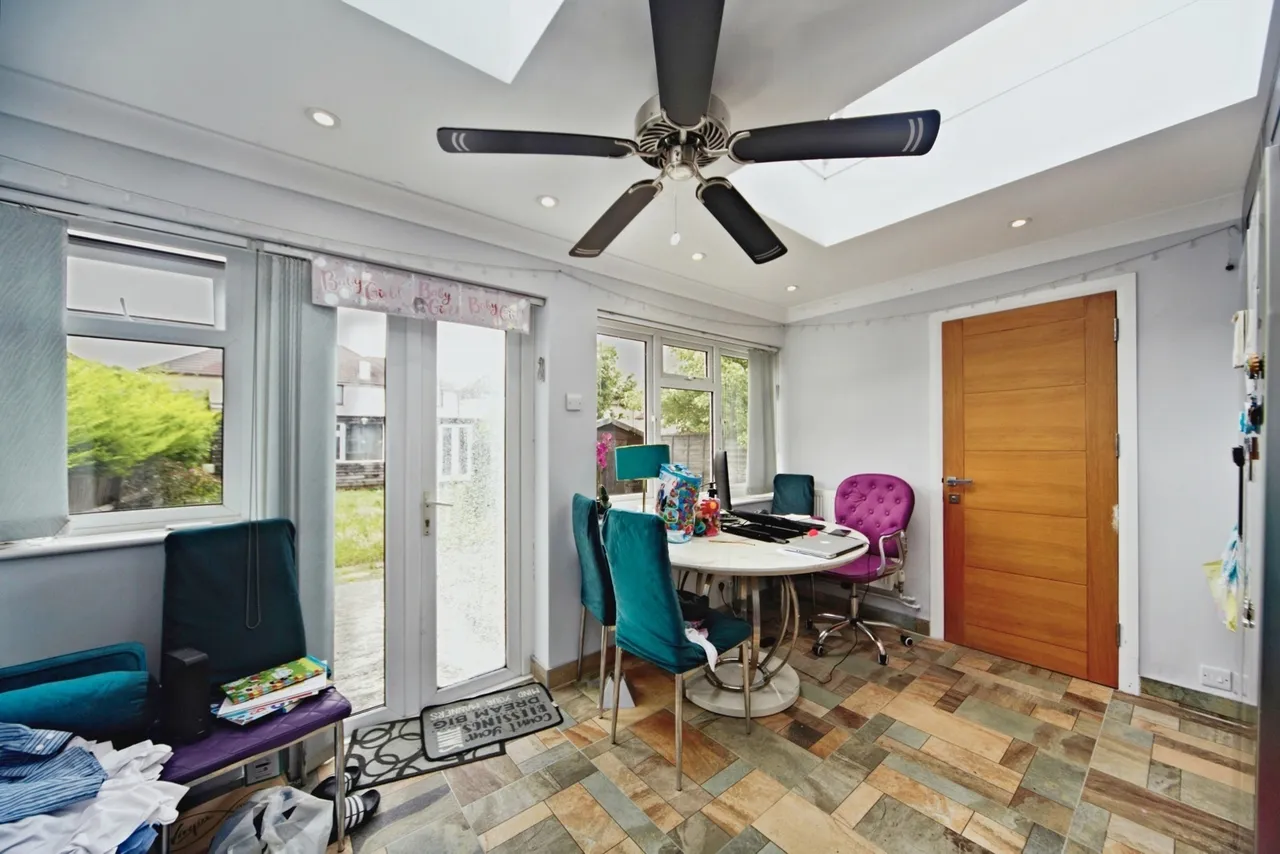 Parkway, New Addington, Croydon, CR0, photo 5