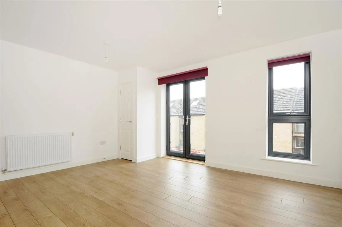 2 bed flat to rent, Broadwater Road, SW17