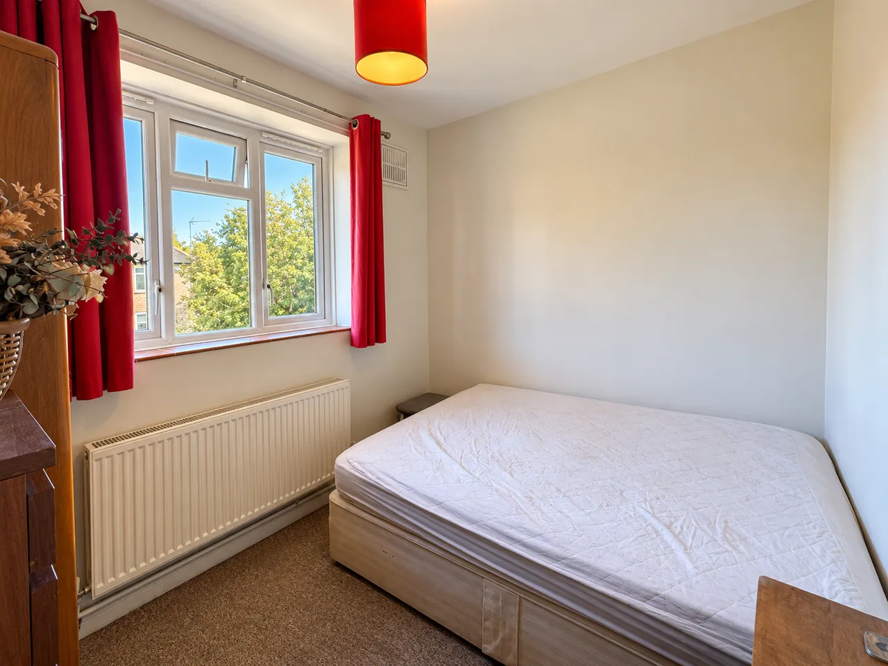 Dounesforth Gardens, London, SW18, photo 9