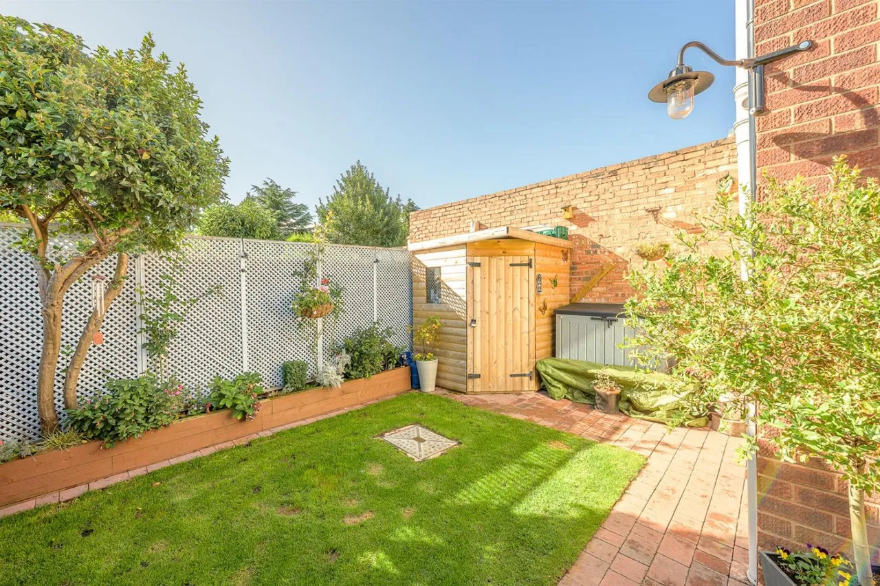 Park Street, Kingswinford, DY6 9LX, photo 10