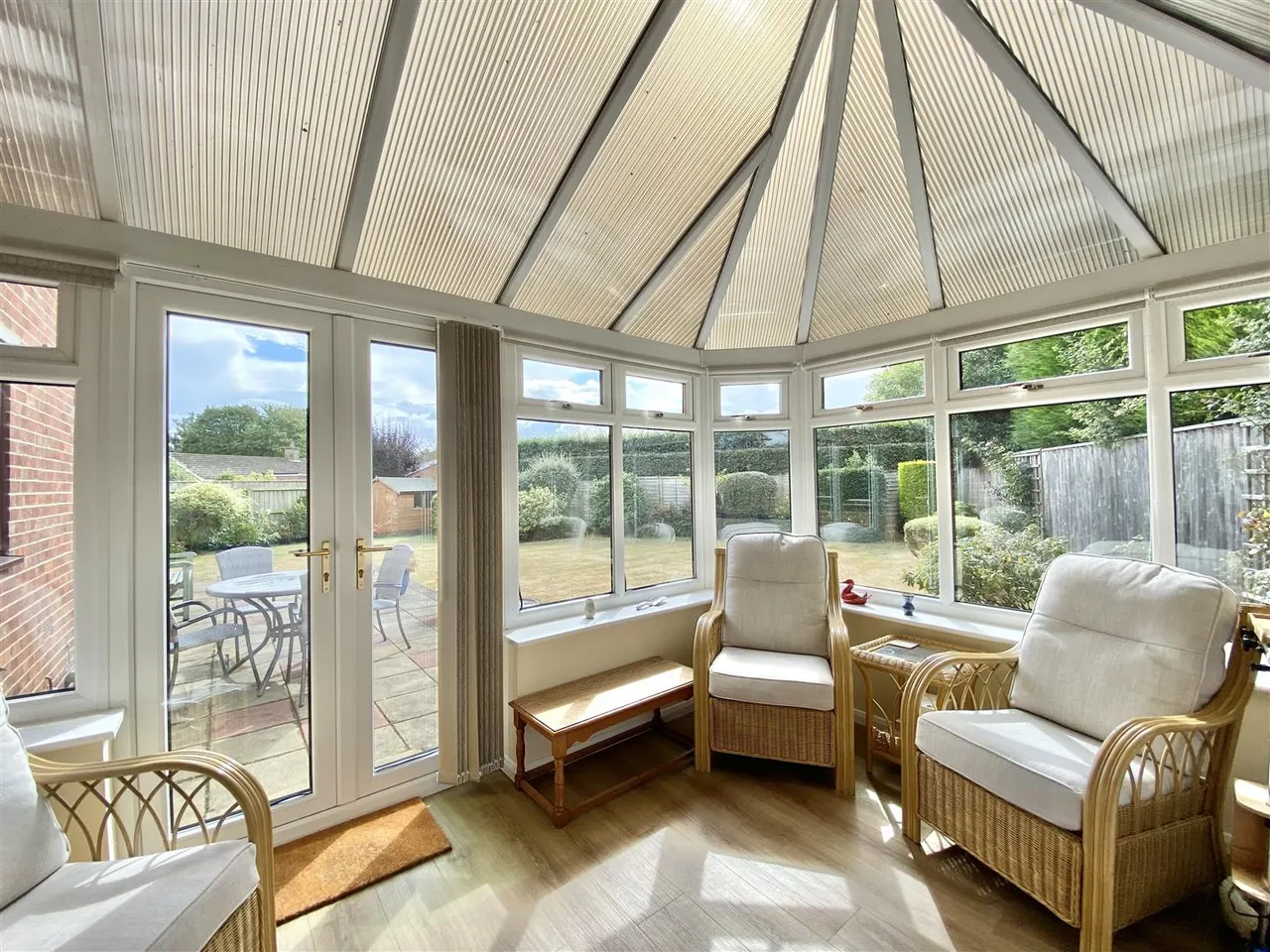 Meadow Drive, Scruton, photo 14