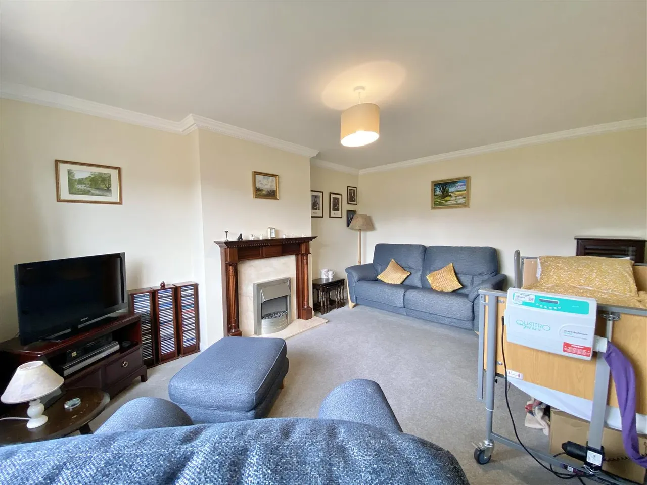 Meadow Drive, Scruton, photo 3