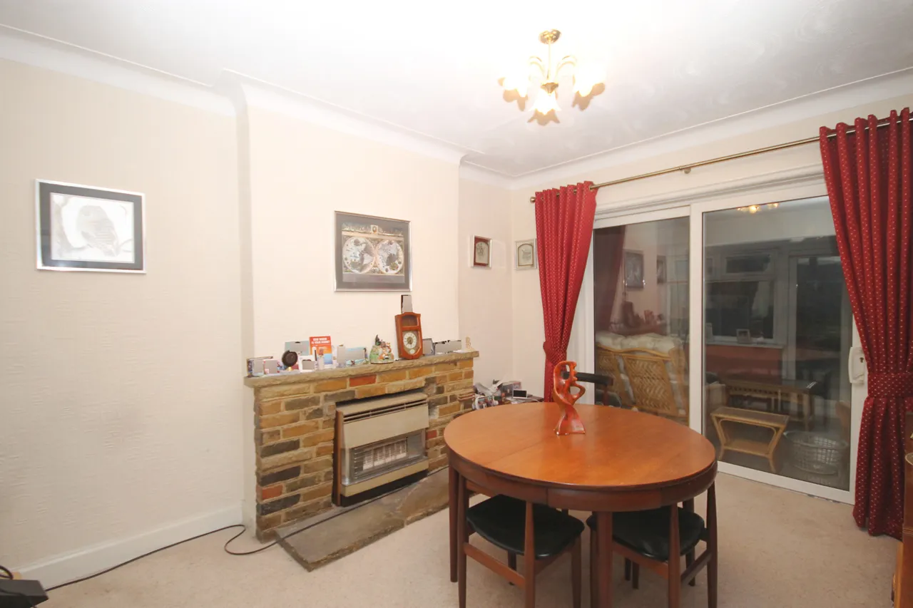 Godfrey Avenue, Northolt, UB5, photo 4