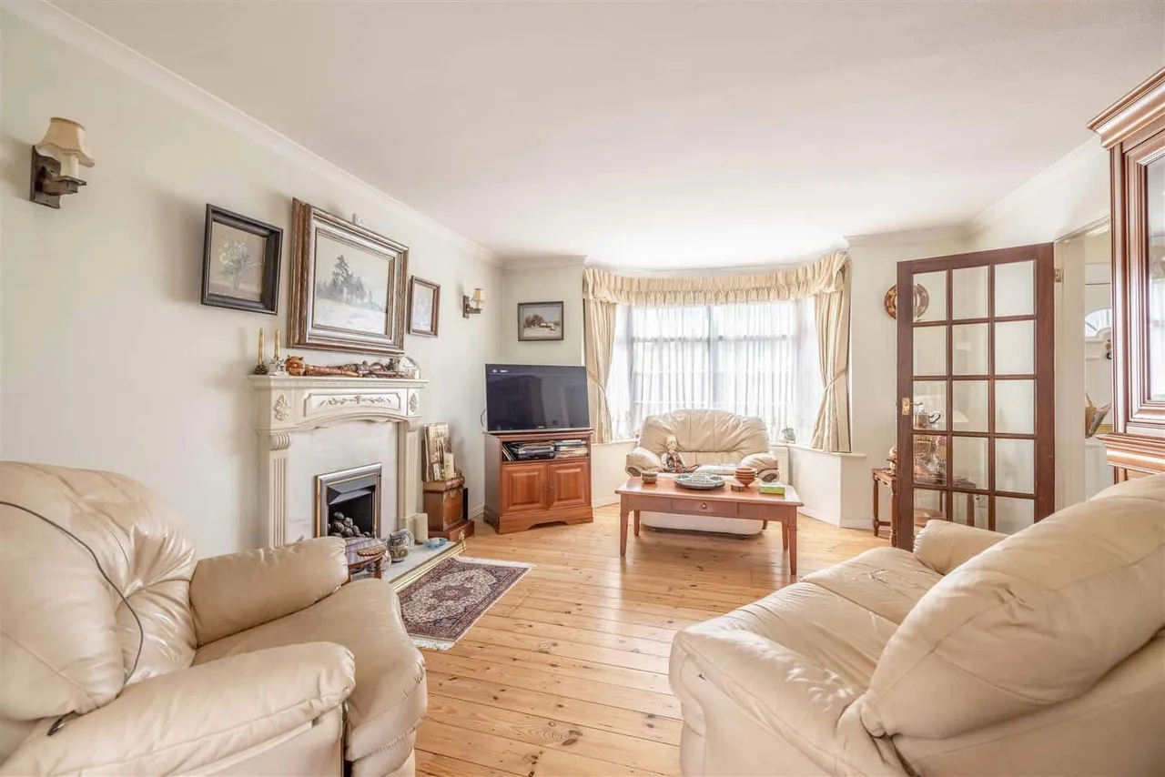 Horton Road, Datchet, Berkshire, SL3 9LY, photo 2
