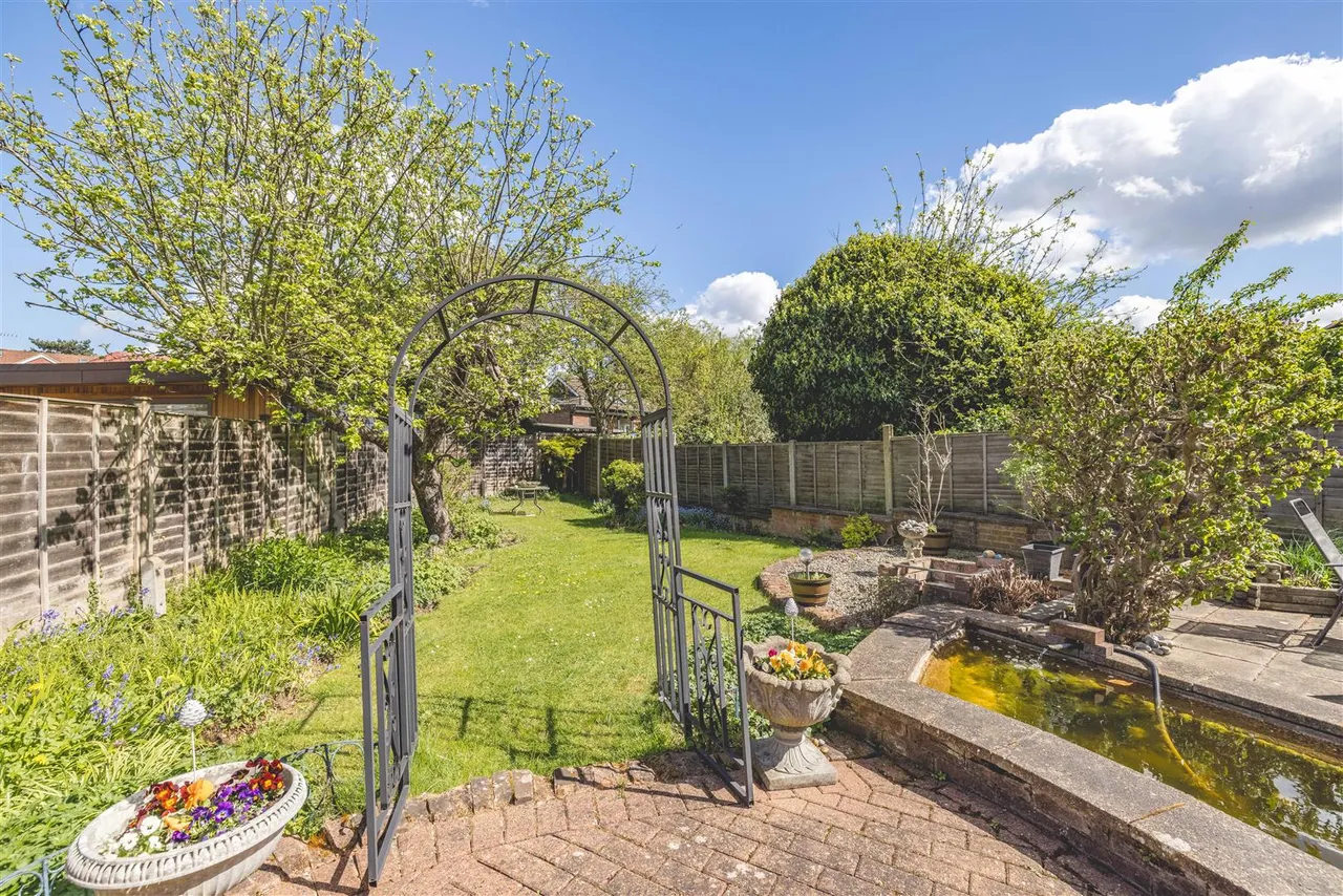 Horton Road, Datchet, Berkshire, SL3 9LY, photo 14