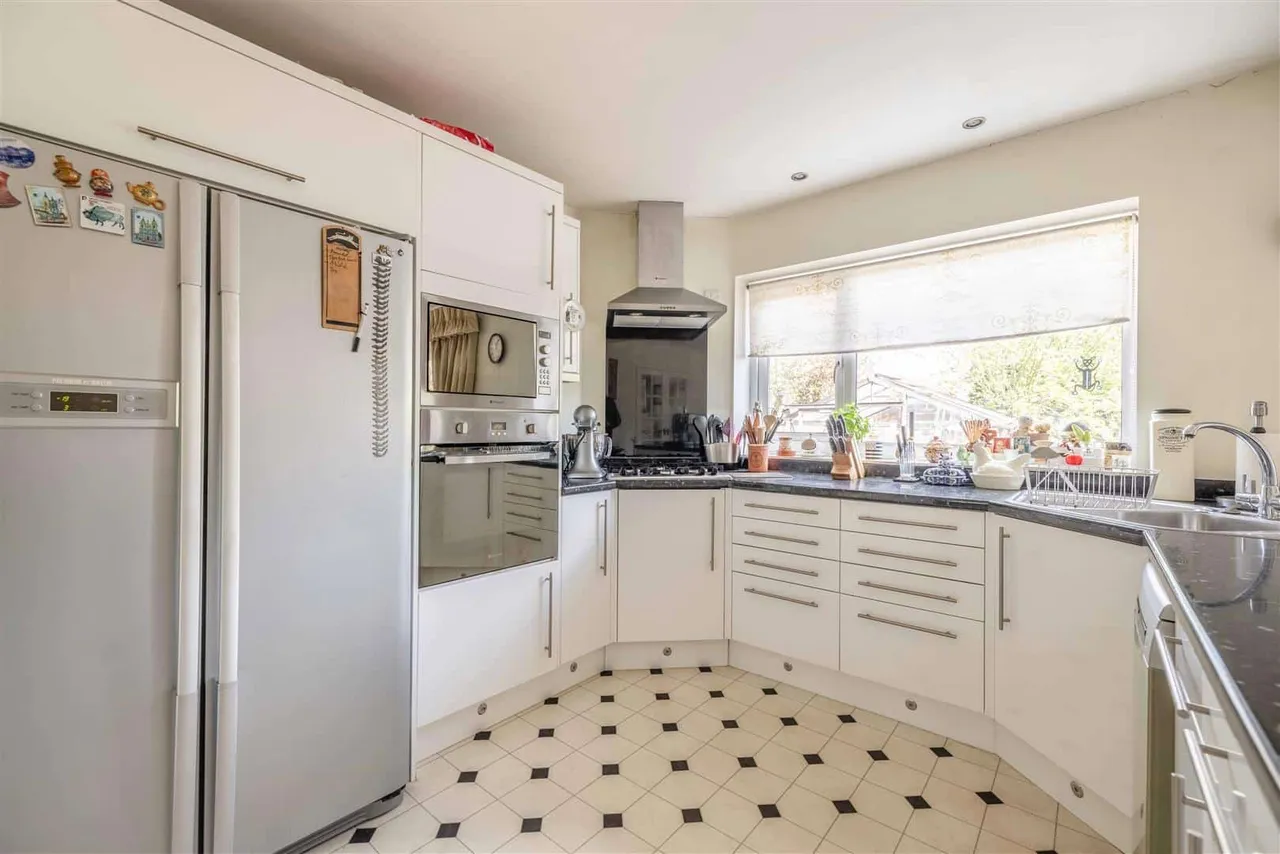 Horton Road, Datchet, Berkshire, SL3 9LY, photo 5