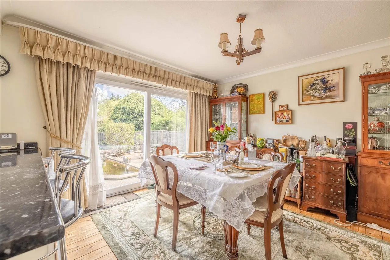 Horton Road, Datchet, Berkshire, SL3 9LY, photo 4