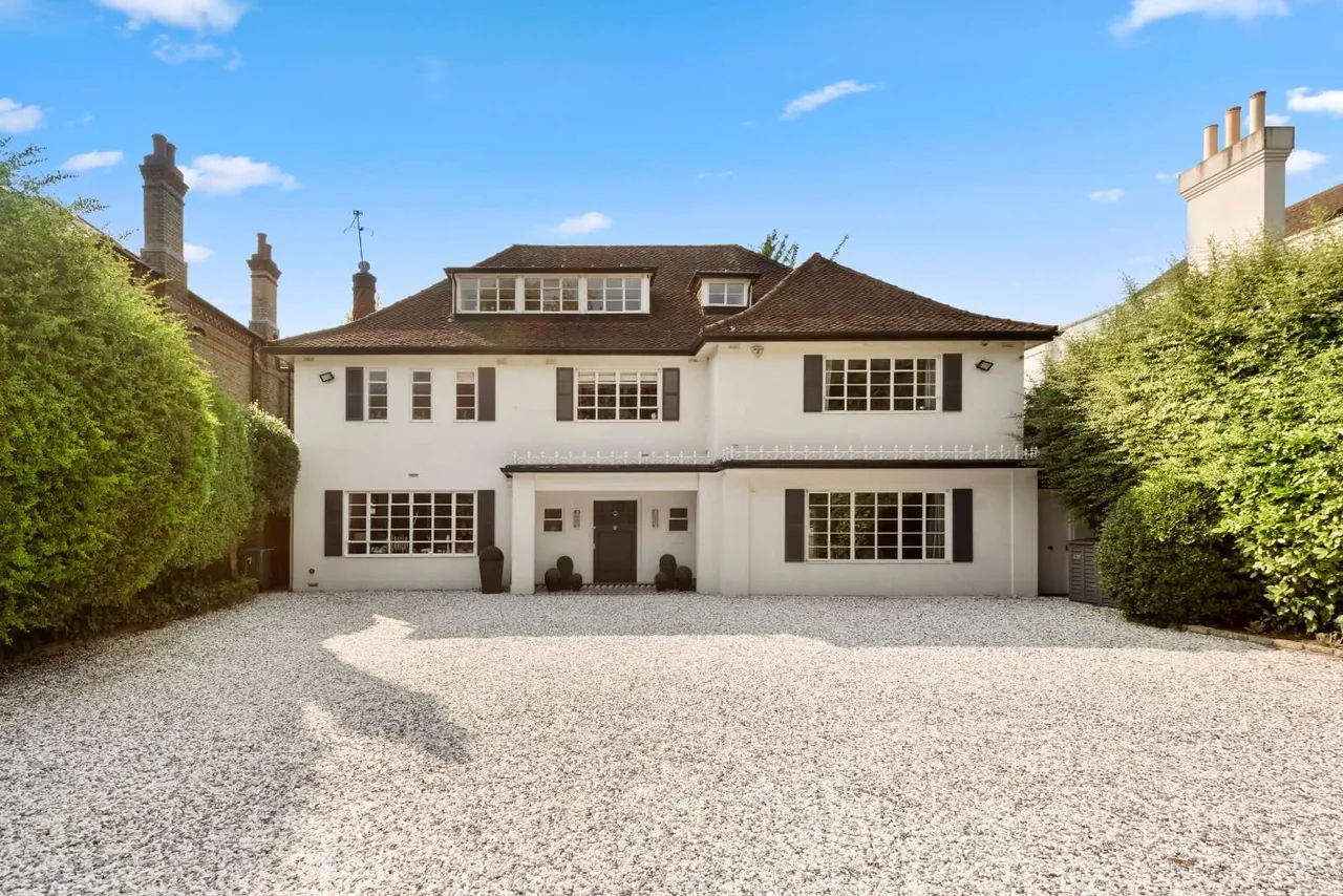5 bed house for sale — Queens Ride, Barnes, London, SW13 0JB